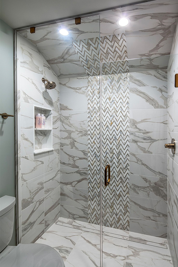 Bathroom shower with zig-zag tile